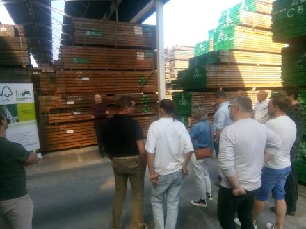 Tour door hout VDC 04